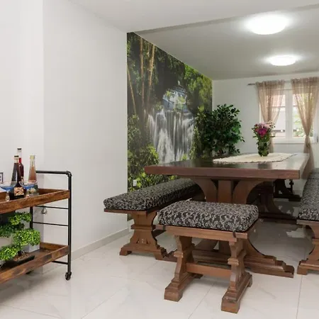 Villa Star Hill - Makarska By Guide Slivno (Split-Dalmatia)