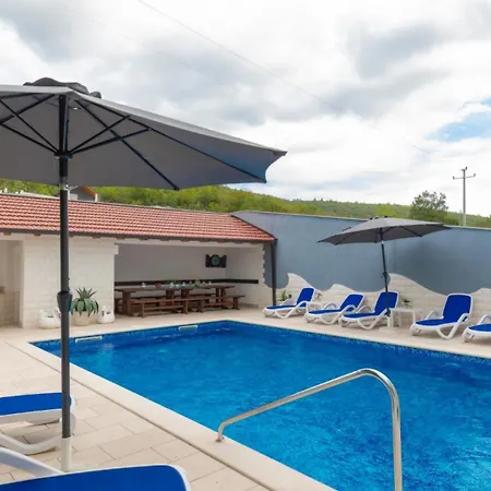 Villa Star Hill - By Guide Makarska