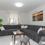 Star Hill - By Guide Makarska